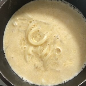 【離乳食後期】まろやかコーンクリームスープうどん